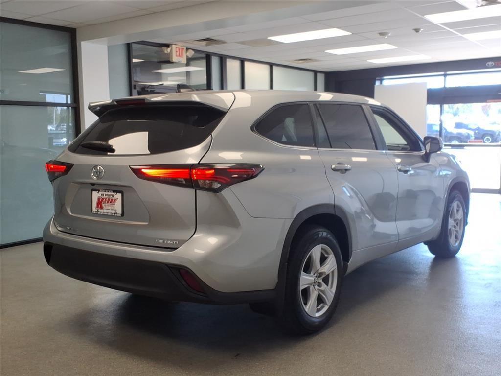 used 2024 Toyota Highlander car, priced at $36,940