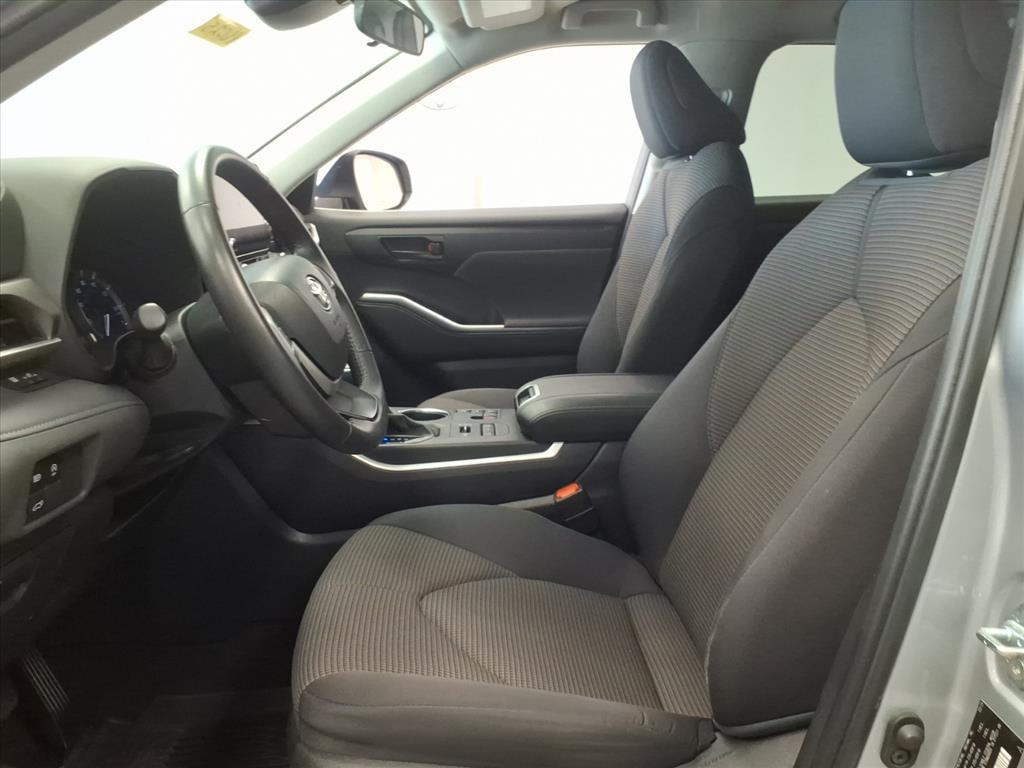 used 2024 Toyota Highlander car, priced at $36,940