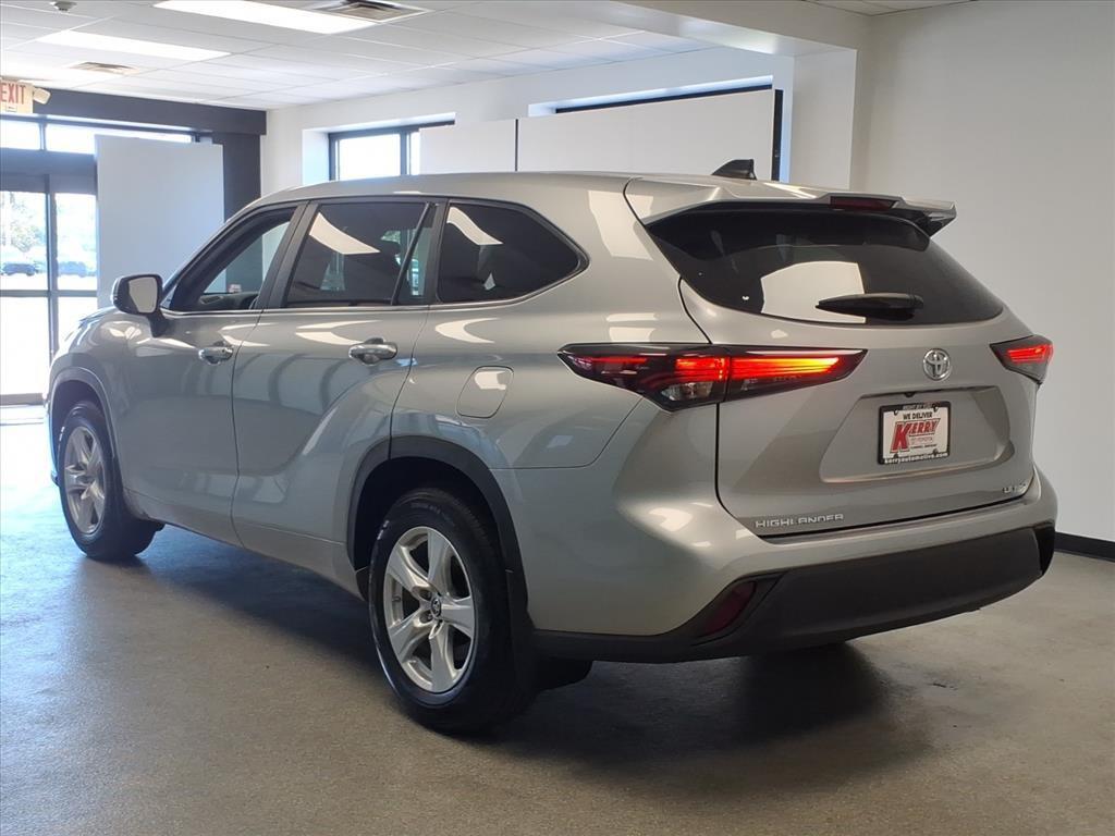 used 2024 Toyota Highlander car, priced at $36,940