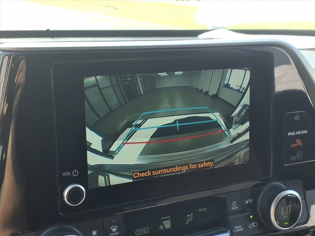 used 2024 Toyota Highlander car, priced at $36,940