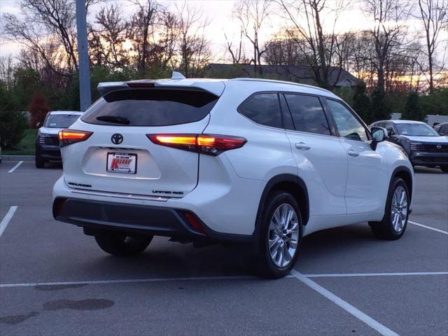 used 2021 Toyota Highlander car, priced at $35,550