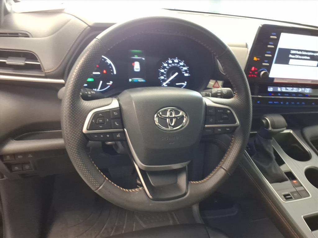 used 2024 Toyota Sienna car, priced at $49,950