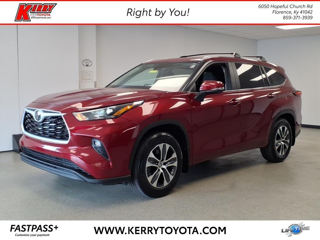 used 2024 Toyota Highlander car, priced at $44,950
