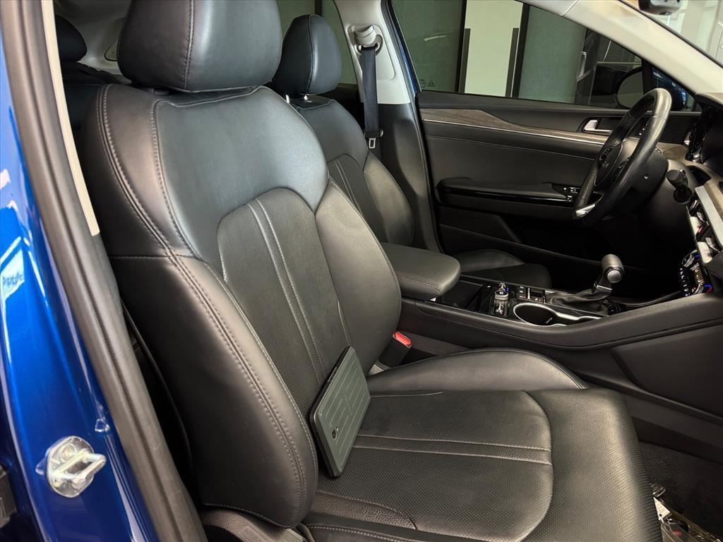 used 2024 Kia K5 car, priced at $27,550