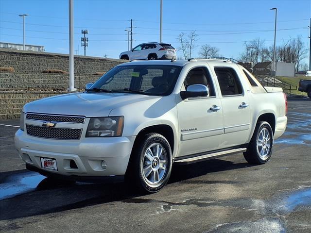 used 2010 Chevrolet Avalanche car, priced at $8,550