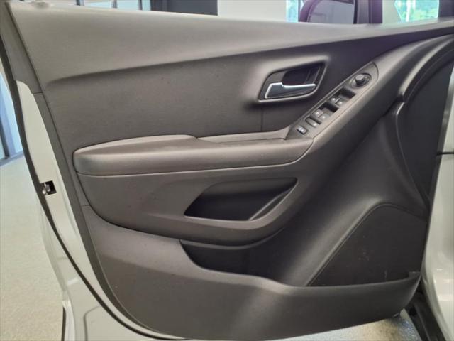 used 2020 Chevrolet Trax car, priced at $12,950