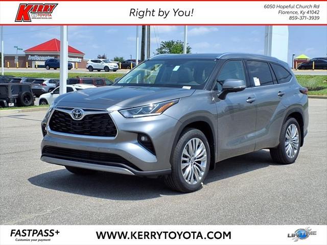 new 2025 Toyota Highlander car, priced at $55,752