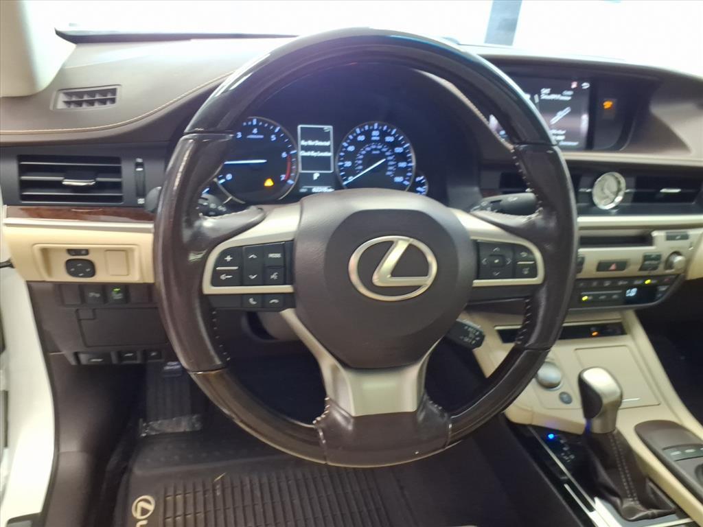 used 2016 Lexus ES 350 car, priced at $26,950