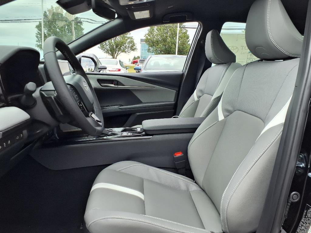 new 2025 Toyota Camry car, priced at $34,073