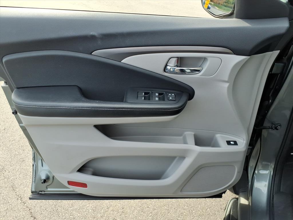 used 2017 Honda Ridgeline car, priced at $19,950