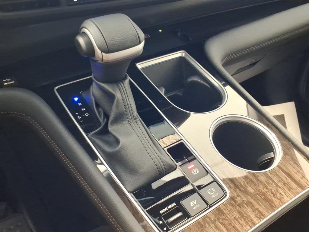 used 2025 Toyota Sienna car, priced at $57,940