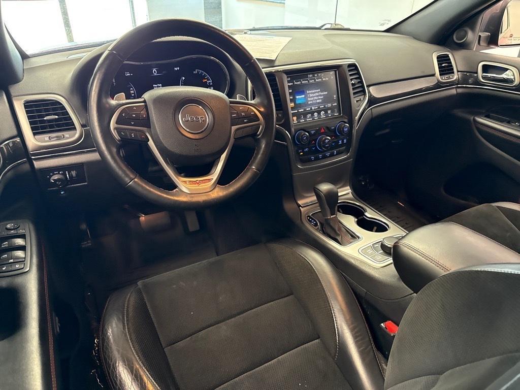 used 2017 Jeep Grand Cherokee car, priced at $15,950