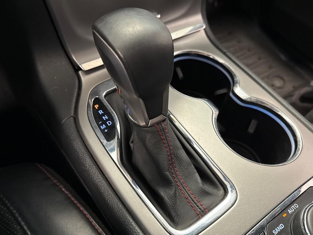used 2017 Jeep Grand Cherokee car, priced at $15,950