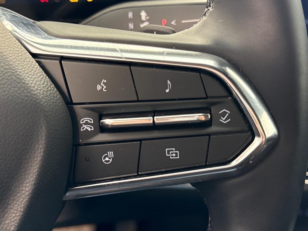 used 2025 Chevrolet Equinox car, priced at $30,950