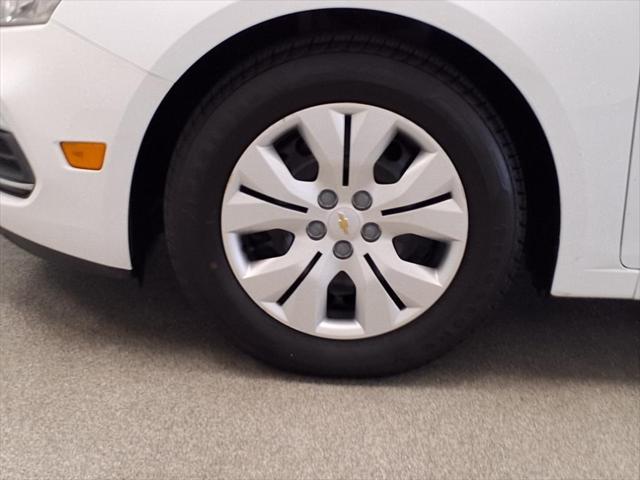 used 2015 Chevrolet Cruze car, priced at $8,950