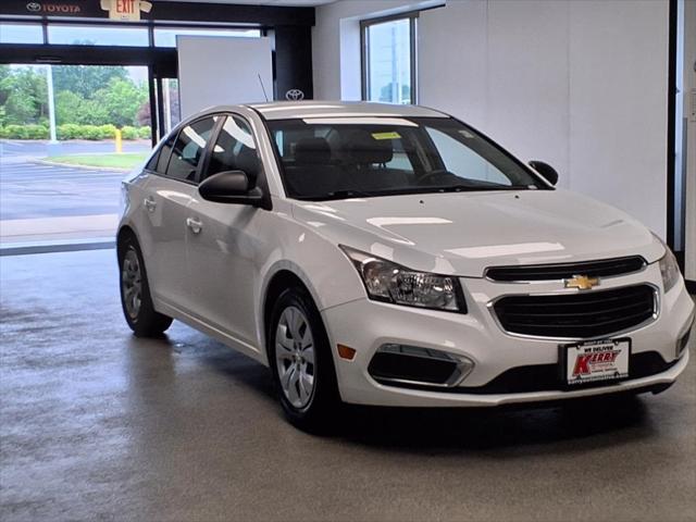 used 2015 Chevrolet Cruze car, priced at $8,950