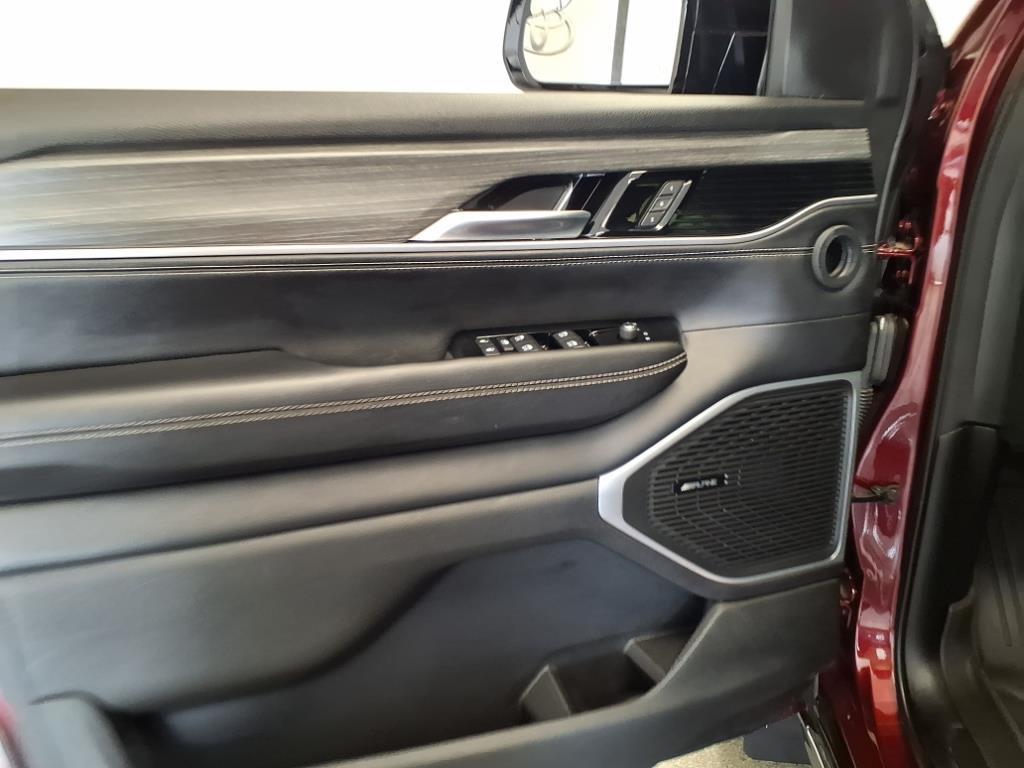 used 2023 Jeep Wagoneer car, priced at $55,940