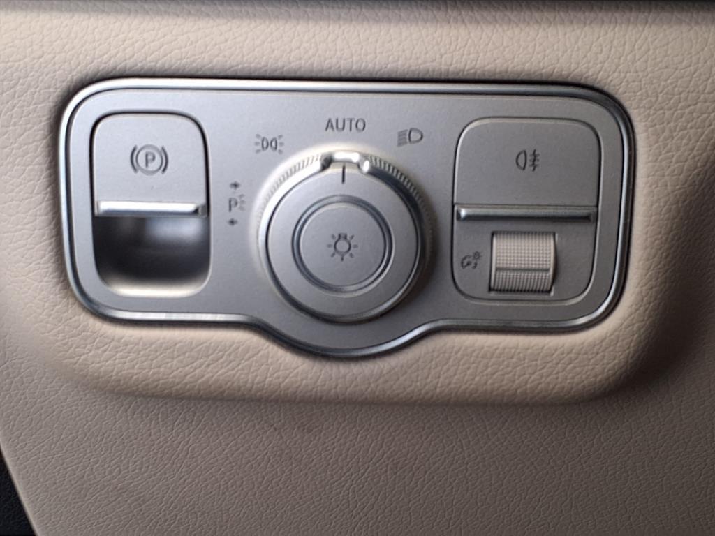 used 2023 Mercedes-Benz GLE 350 car, priced at $40,940