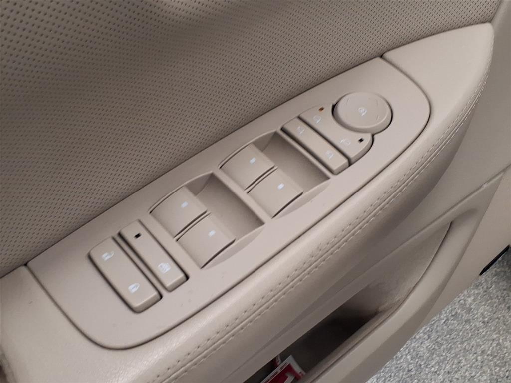 used 2008 Cadillac DTS car, priced at $9,950