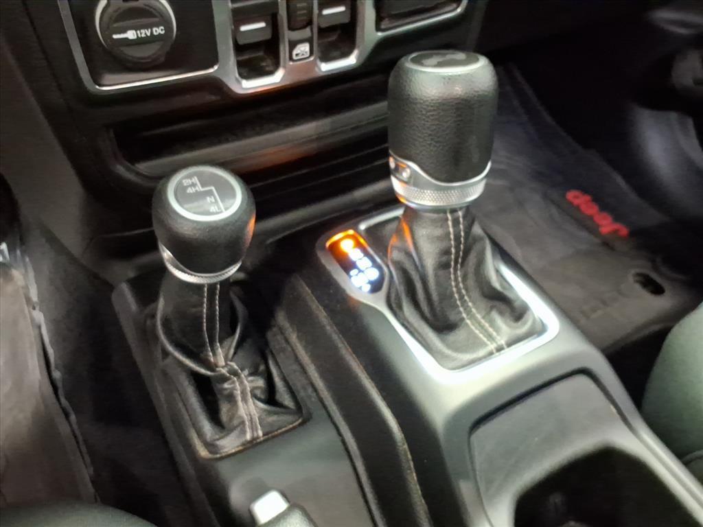 used 2021 Jeep Wrangler Unlimited car, priced at $25,240