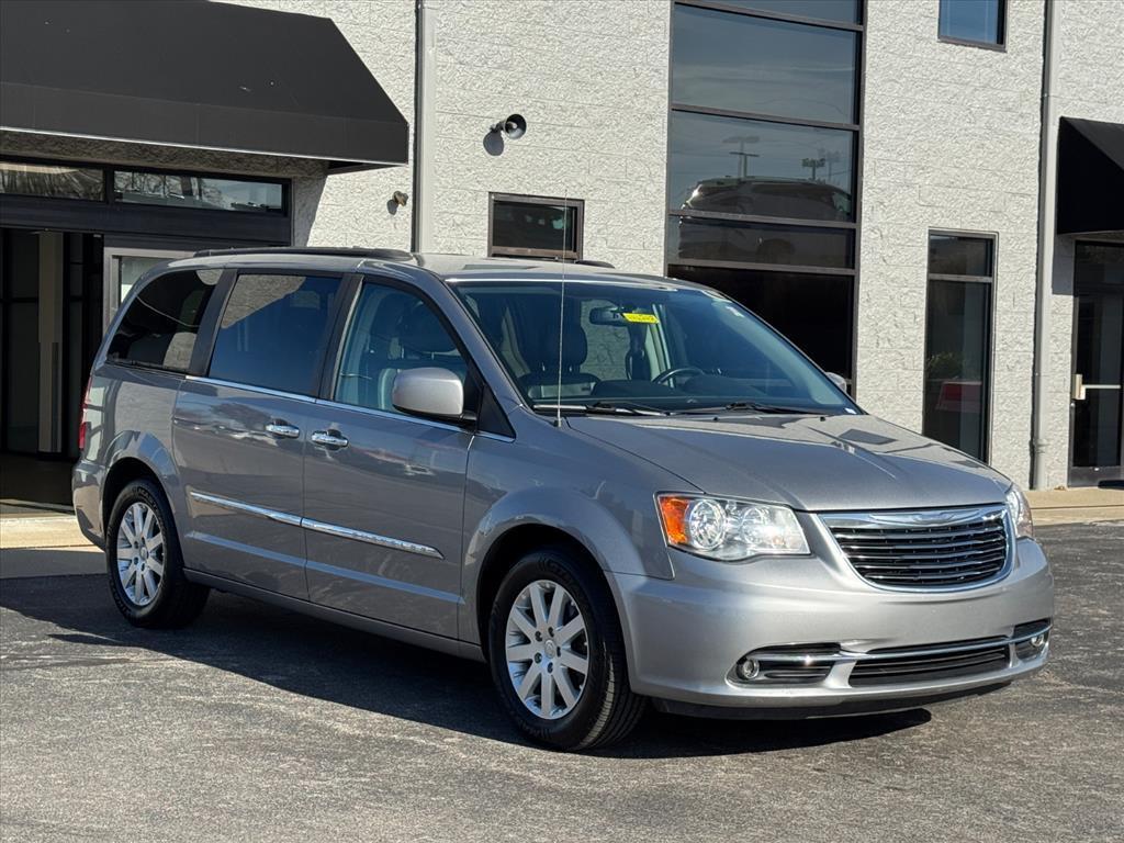 used 2016 Chrysler Town & Country car, priced at $7,950