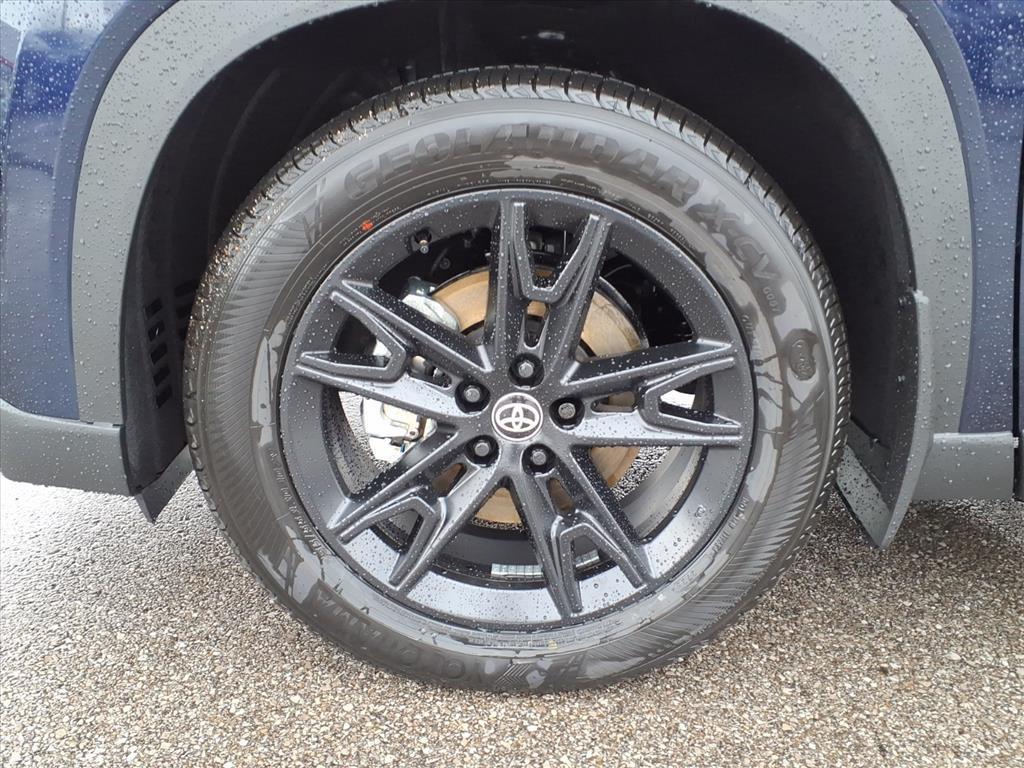 new 2026 Toyota Grand Highlander Hybrid car, priced at $64,561