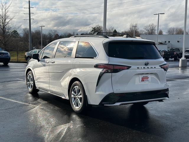 used 2022 Toyota Sienna car, priced at $45,950