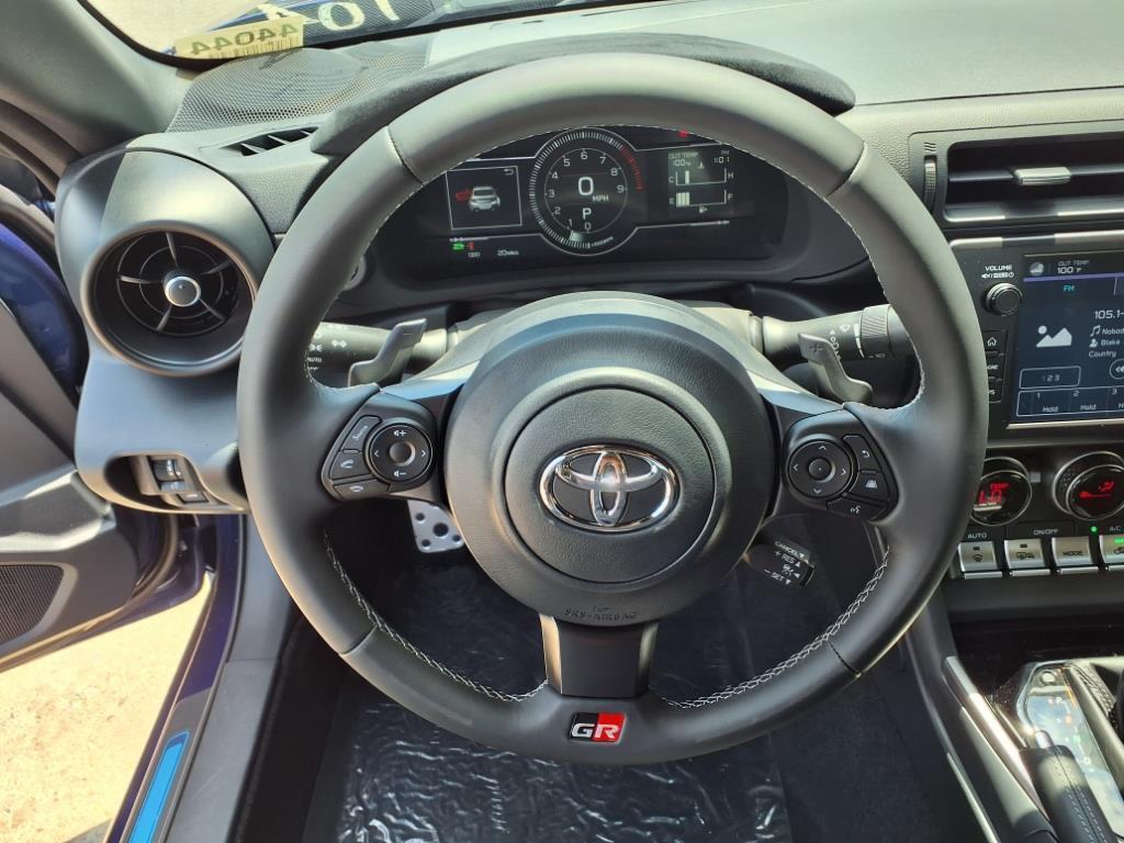 new 2025 Toyota GR86 car, priced at $39,308