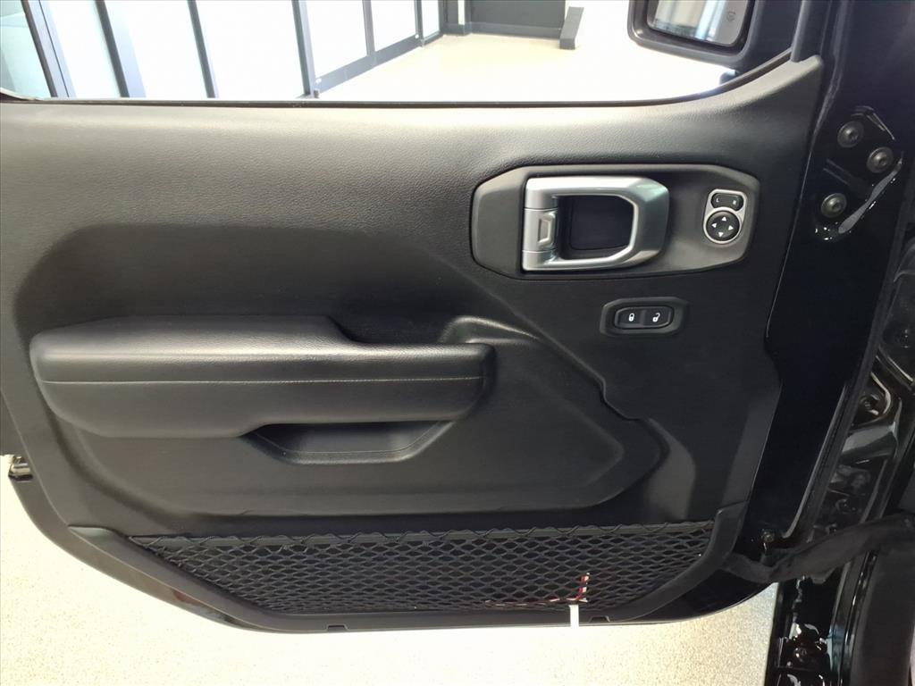 used 2021 Jeep Wrangler Unlimited car, priced at $22,540