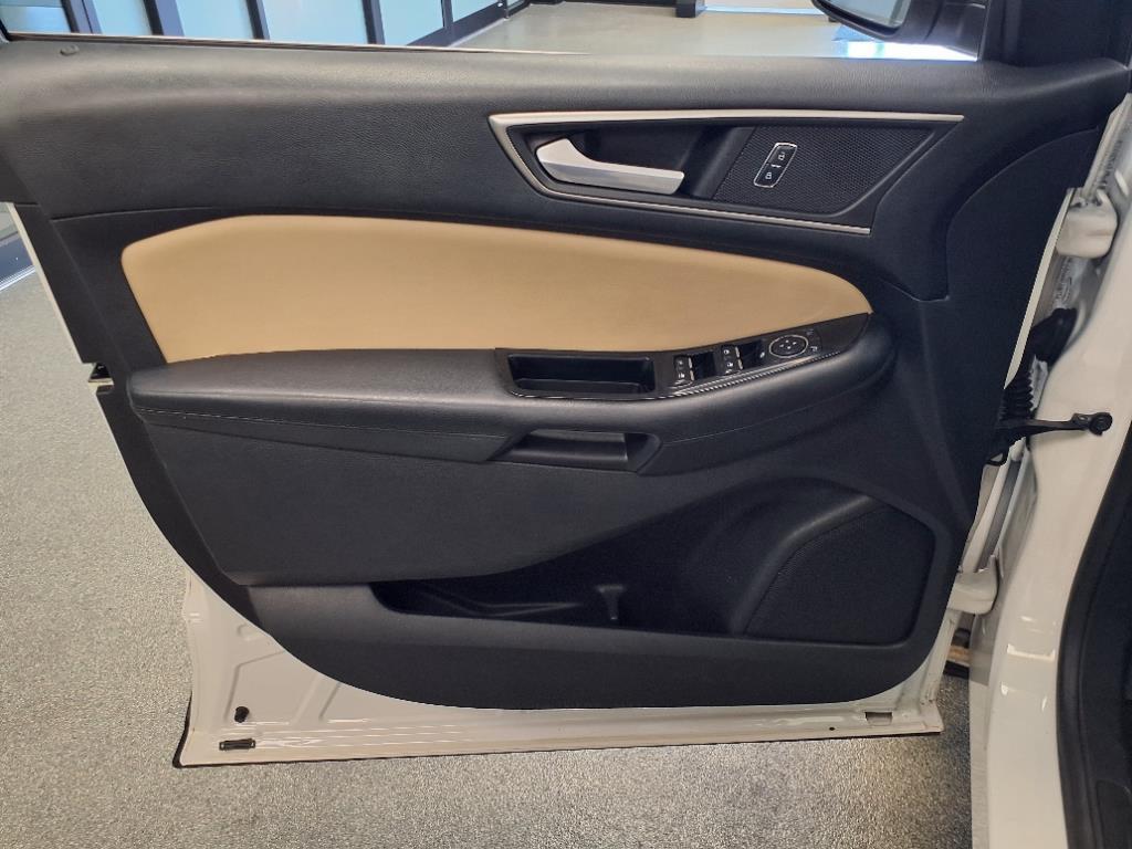 used 2015 Ford Edge car, priced at $10,950