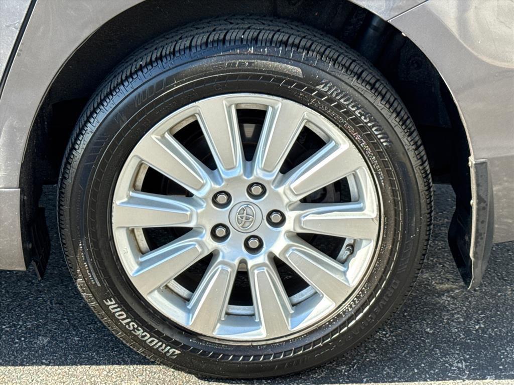 used 2017 Toyota Sienna car, priced at $12,550