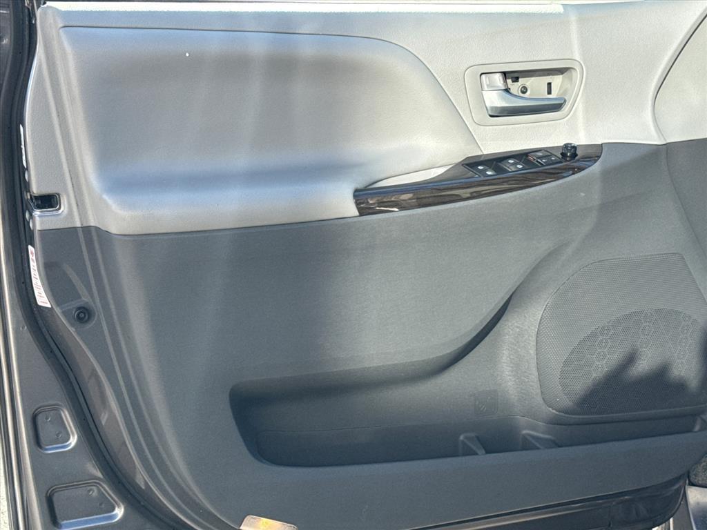 used 2017 Toyota Sienna car, priced at $12,550