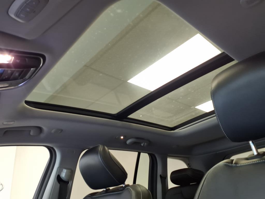 used 2022 Jeep Grand Cherokee car, priced at $28,950