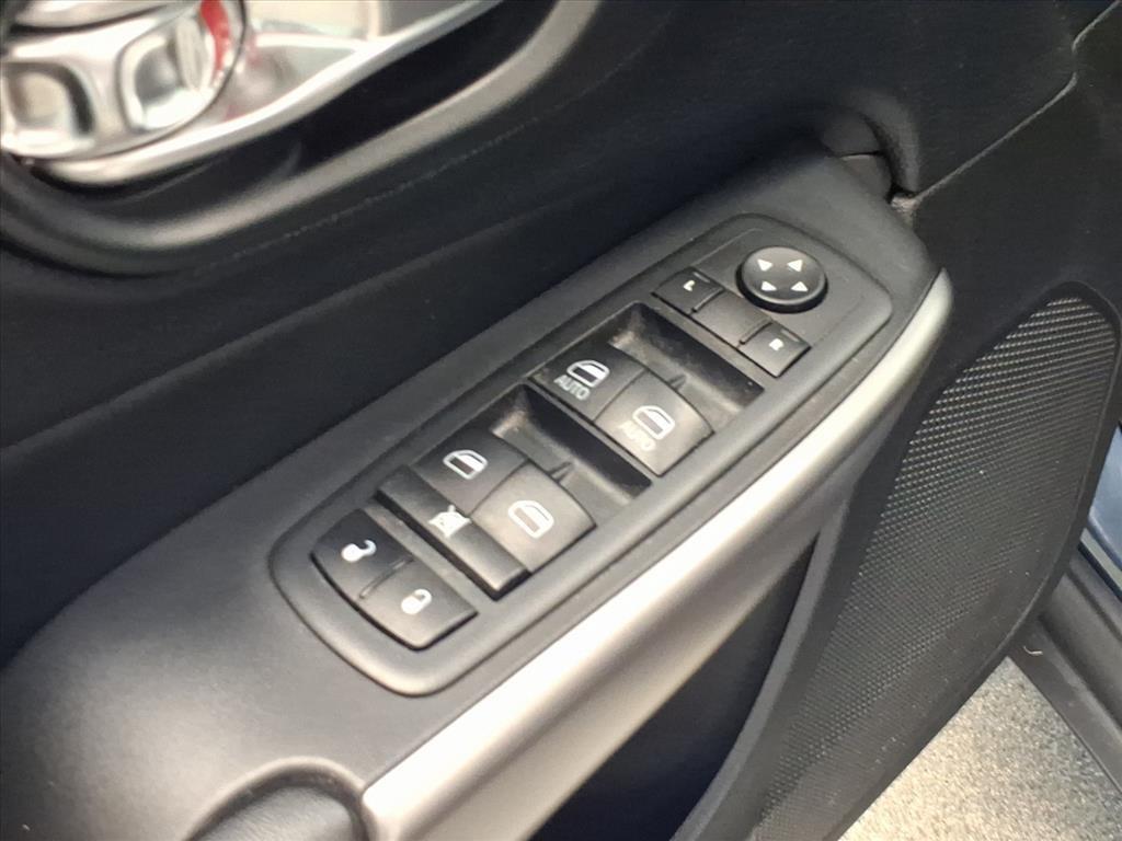 used 2021 Jeep Cherokee car, priced at $22,950