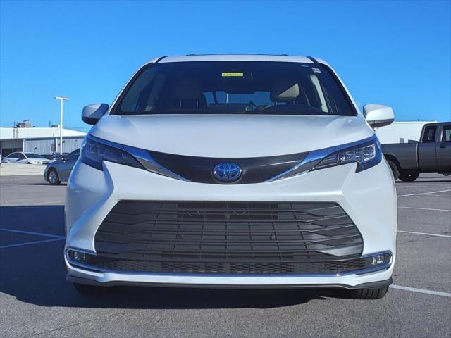 used 2022 Toyota Sienna car, priced at $42,950