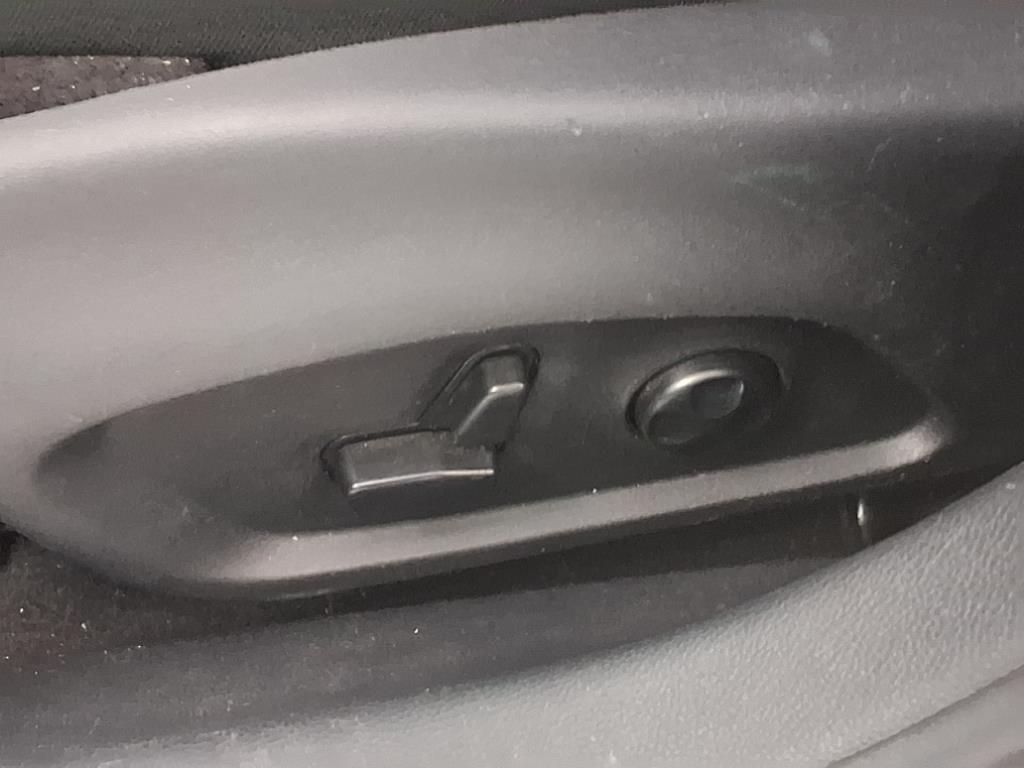 used 2018 Jeep Compass car, priced at $10,950