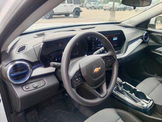 used 2025 Chevrolet Trax car, priced at $20,888