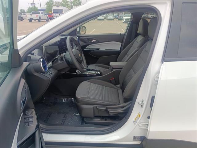 used 2025 Chevrolet Trax car, priced at $20,888