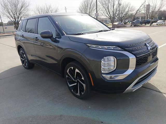 used 2024 Mitsubishi Outlander car, priced at $23,888