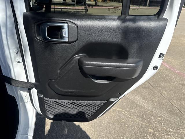 used 2023 Jeep Gladiator car, priced at $27,888