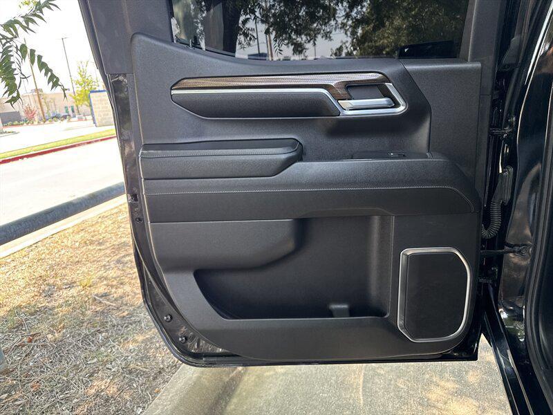 used 2023 Chevrolet Silverado 1500 car, priced at $31,888