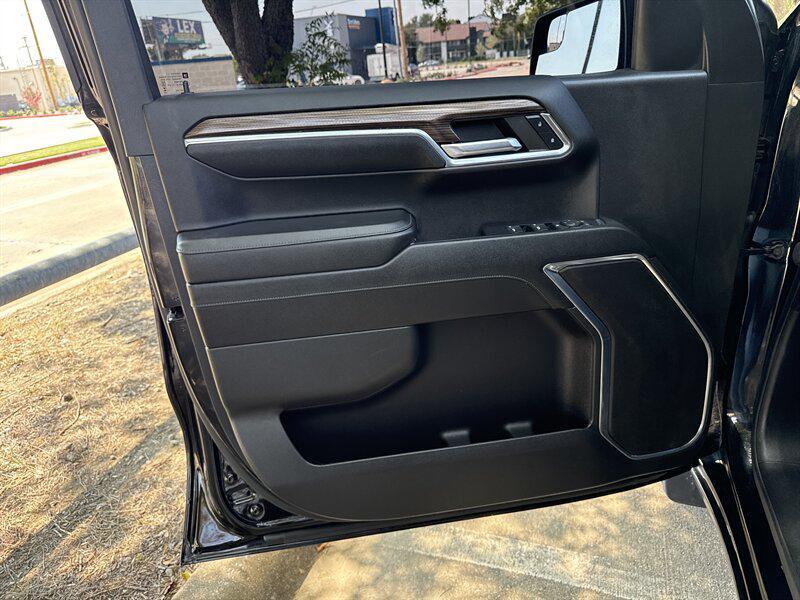 used 2023 Chevrolet Silverado 1500 car, priced at $31,888