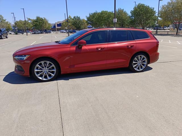 used 2020 Volvo V60 car, priced at $16,888