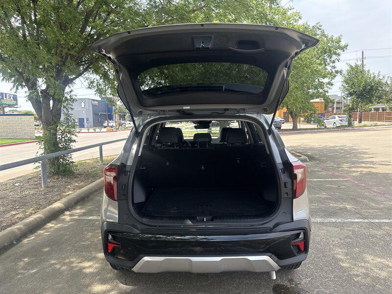 used 2025 Kia Seltos car, priced at $21,888