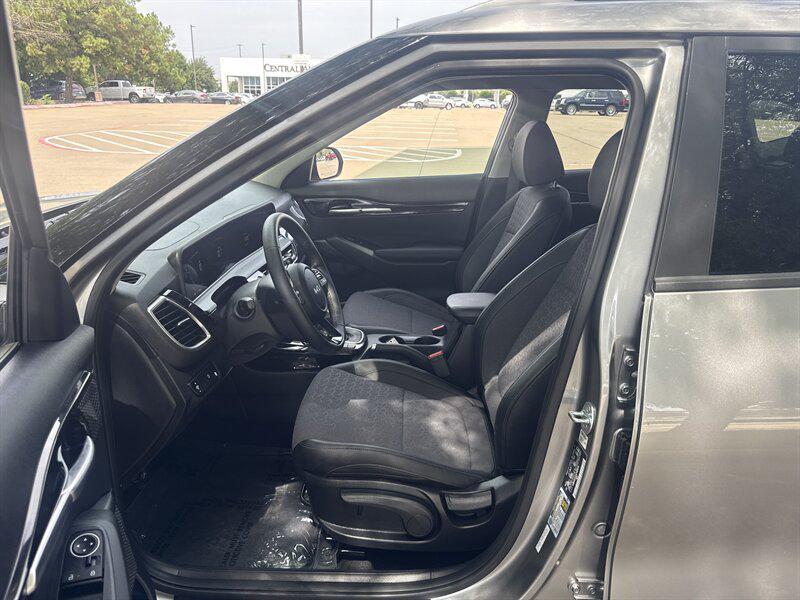used 2025 Kia Seltos car, priced at $21,888