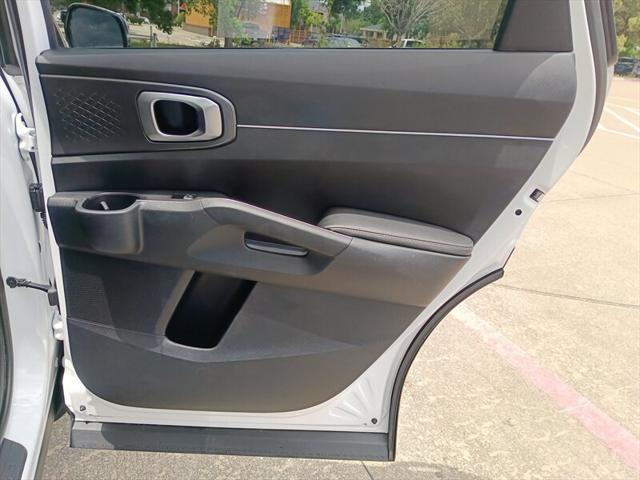 used 2023 Kia Sorento car, priced at $23,888