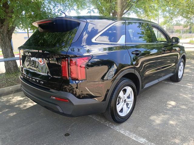 used 2022 Kia Sorento car, priced at $19,888