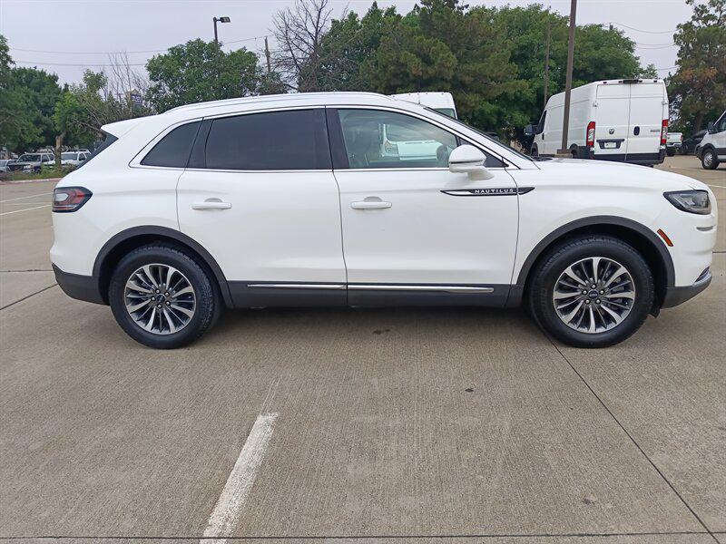 used 2022 Lincoln Nautilus car, priced at $29,888