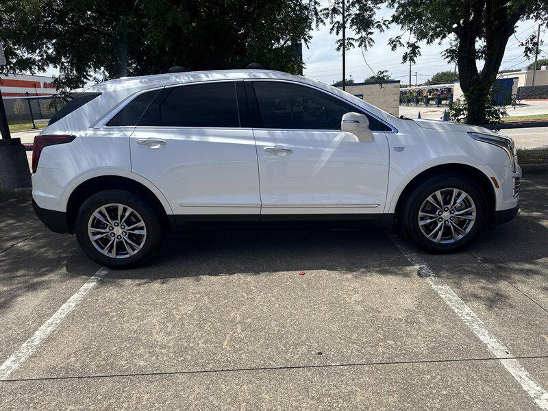 used 2020 Cadillac XT5 car, priced at $21,888