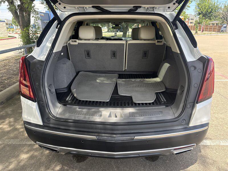 used 2020 Cadillac XT5 car, priced at $21,888